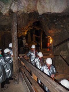 Treppensteigen im Silberbergwerk