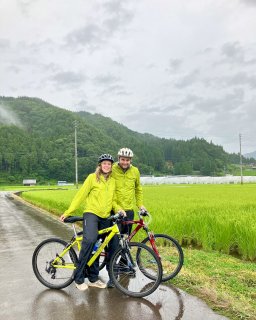 Geführte Radtour durchs
                           japanische Flachland mit Satoyama Experience.