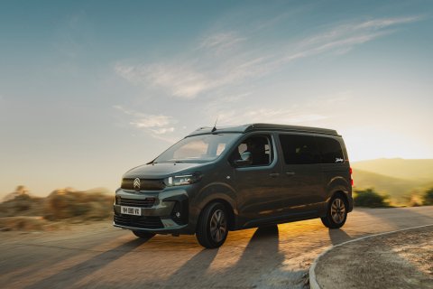 Citroen Holiday auf der Straße