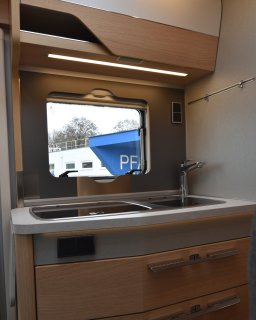 Hymer Wohnmobil Küche