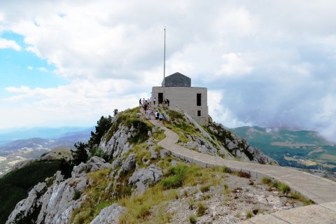 Mausoleum Petar 2