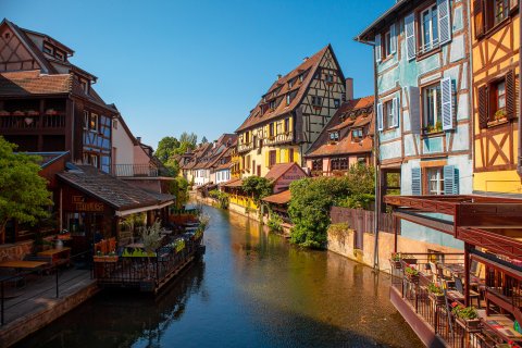 Straßburg in Belgien / Foto von Den Harrson auf
                           Unsplash