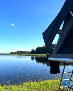 Usma Spa Camping Dachzelt ausblick Teich