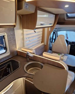 Bürstner Lyseo Wohnmobil Küche