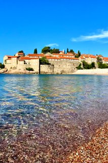 Sveti Stefan Insel, Insel mit Rose Strand