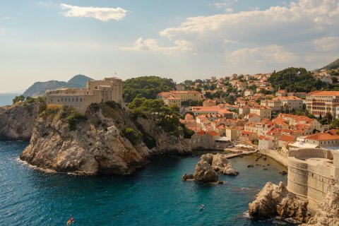 Dubrovnik in Kroatien / Foto von Mj auf Unsplash